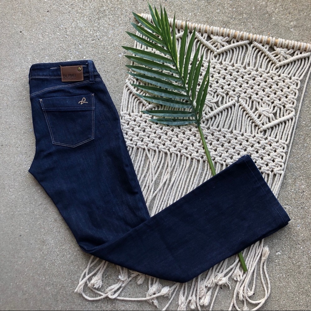 DL1961 Slim Boot Jeans Size 26